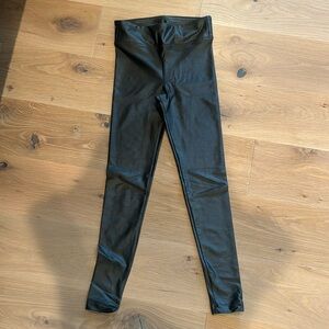 Koral shiny leggings